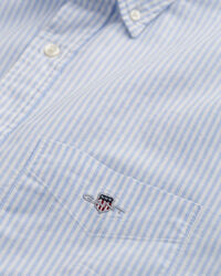 Camisa Oxford cl&aacute;sica de rayas finas