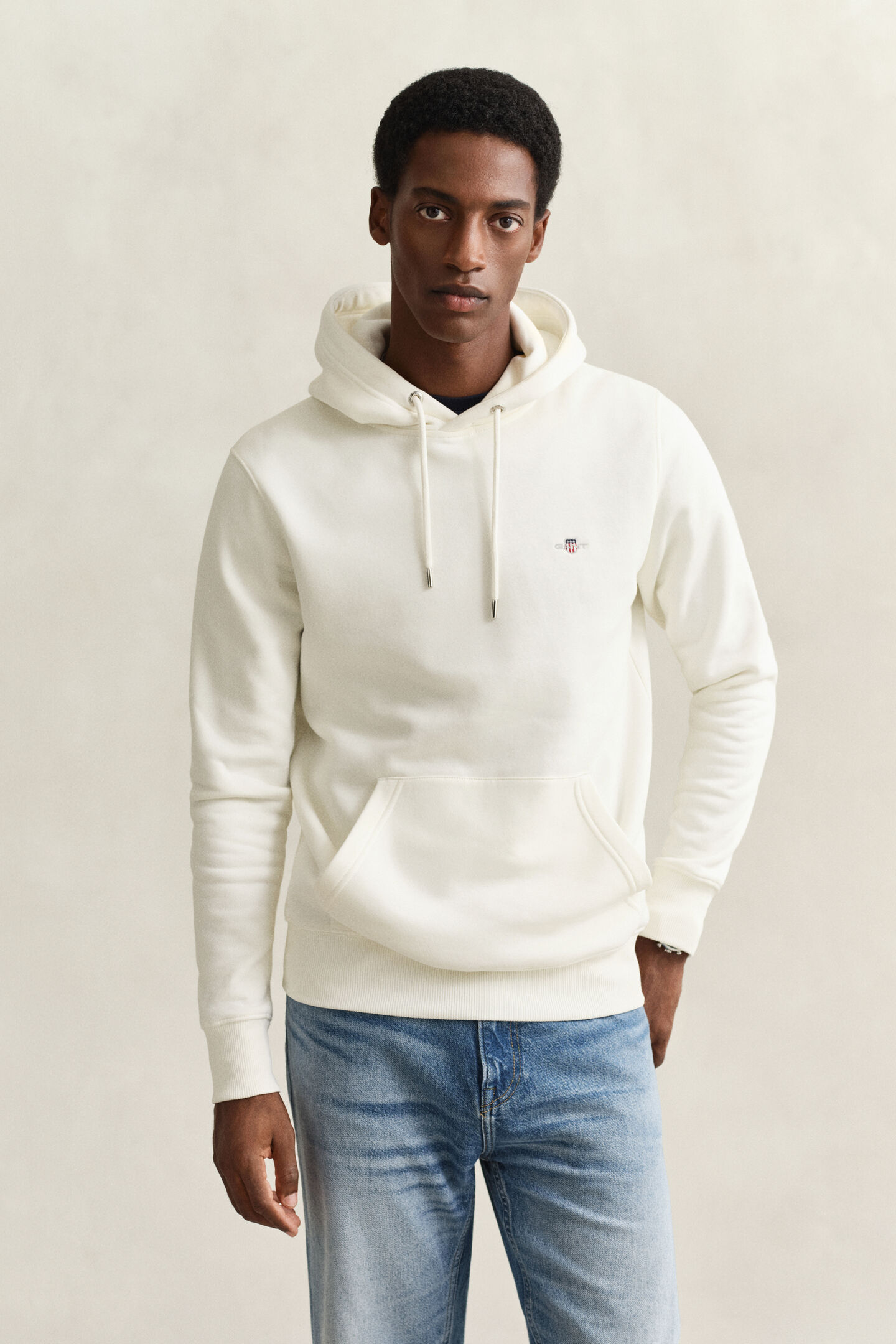 Sudadera con capucha Shield