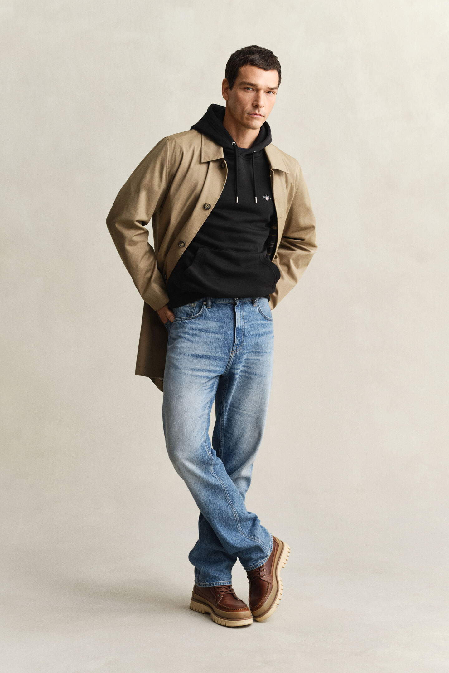 Sudadera con capucha Shield