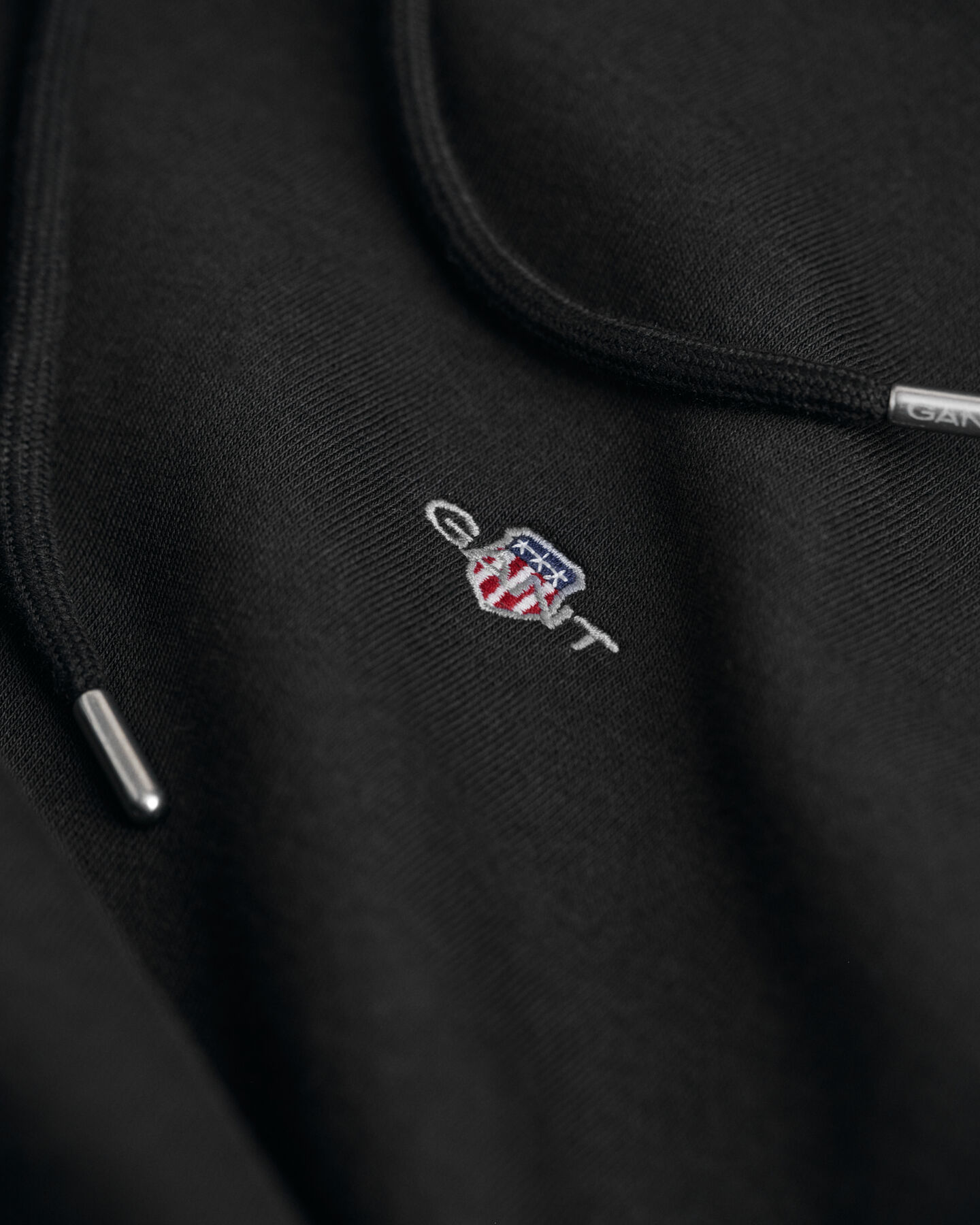 Sudadera con capucha Shield