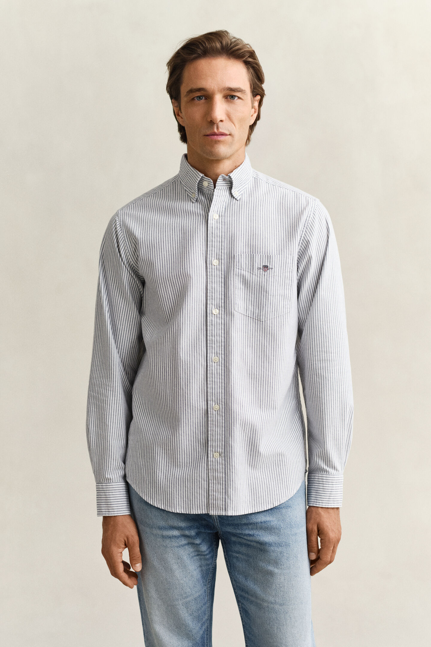 Camisa Oxford cl&aacute;sica de rayas finas