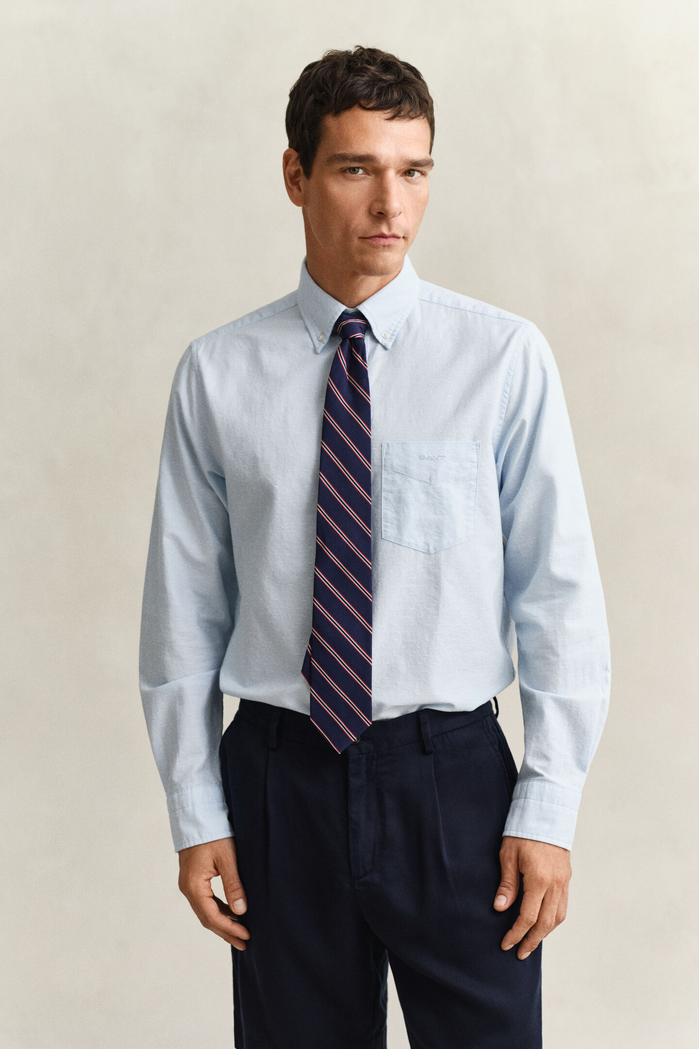 Camisa Oxford cl&aacute;sica con textura labrada