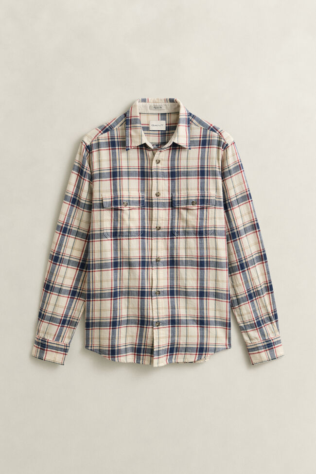 Camisa de sarga con bolsillos de parche